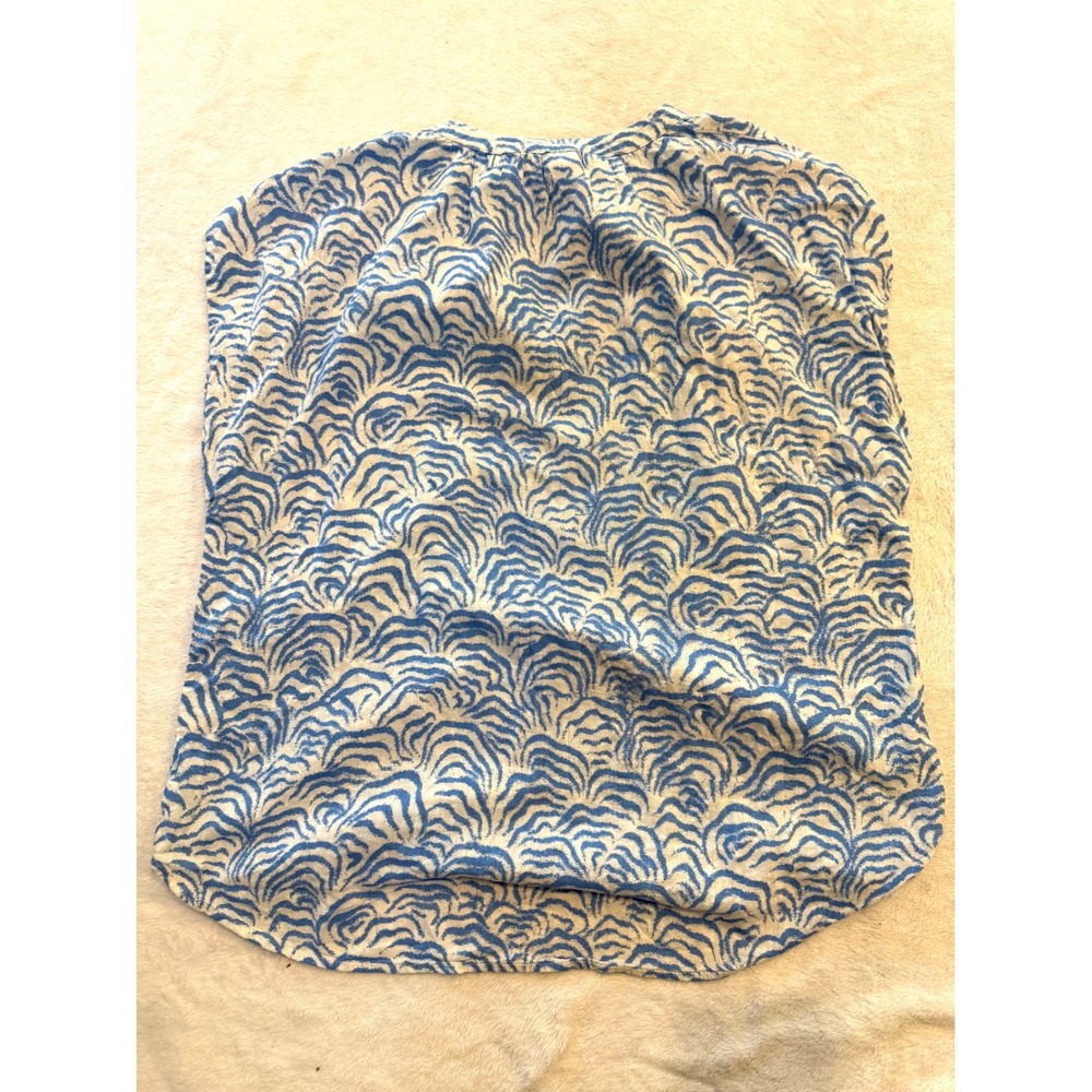 H&M Blue White Abstract Wave Print Sleeveless Blouse V-Neck Top Medium - Picture 3 of 5